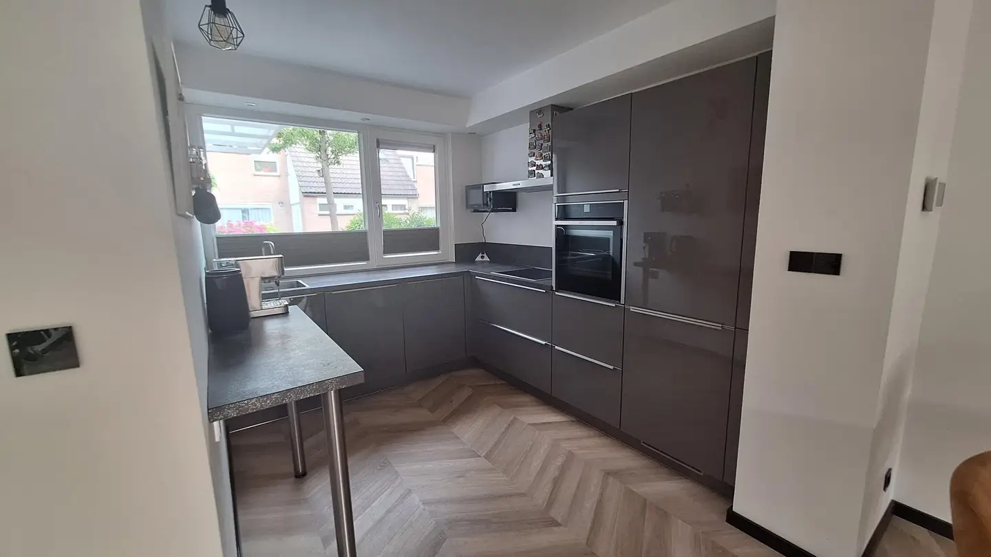 Foto #3 Huurwoning Noten-bogerd Hendrik-Ido-Ambacht