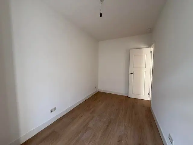Foto #9 Appartement Haarlemmermeerstraat Amsterdam