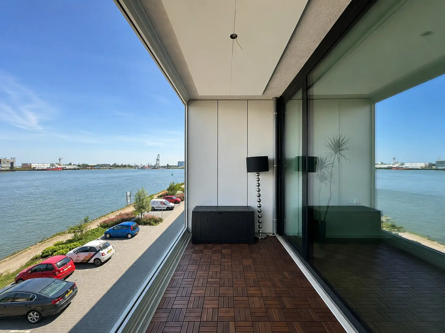 Foto #10 Appartement Pampuskade Rotterdam