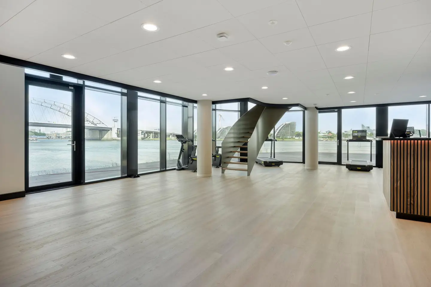 Foto #15 Appartement Pampuskade Rotterdam