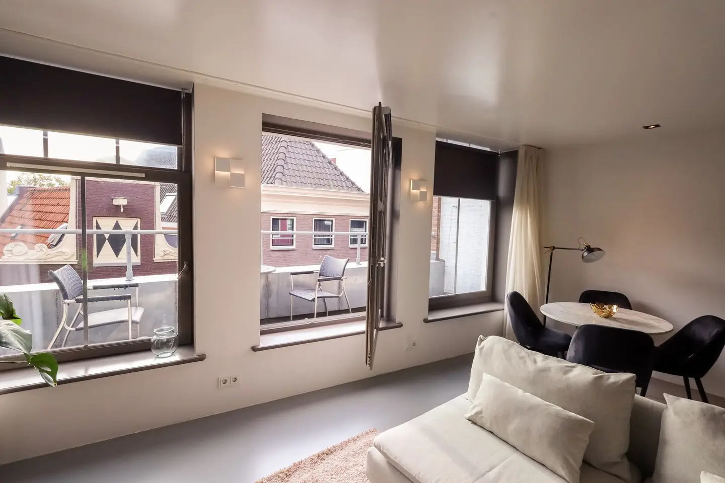 Foto #2 Appartement Warmoesstraat Amsterdam