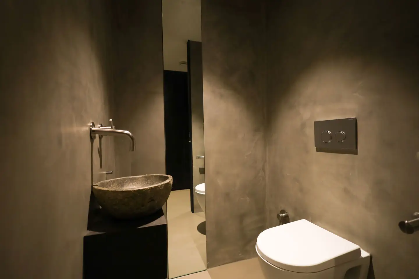 Foto #12 Appartement Warmoesstraat Amsterdam