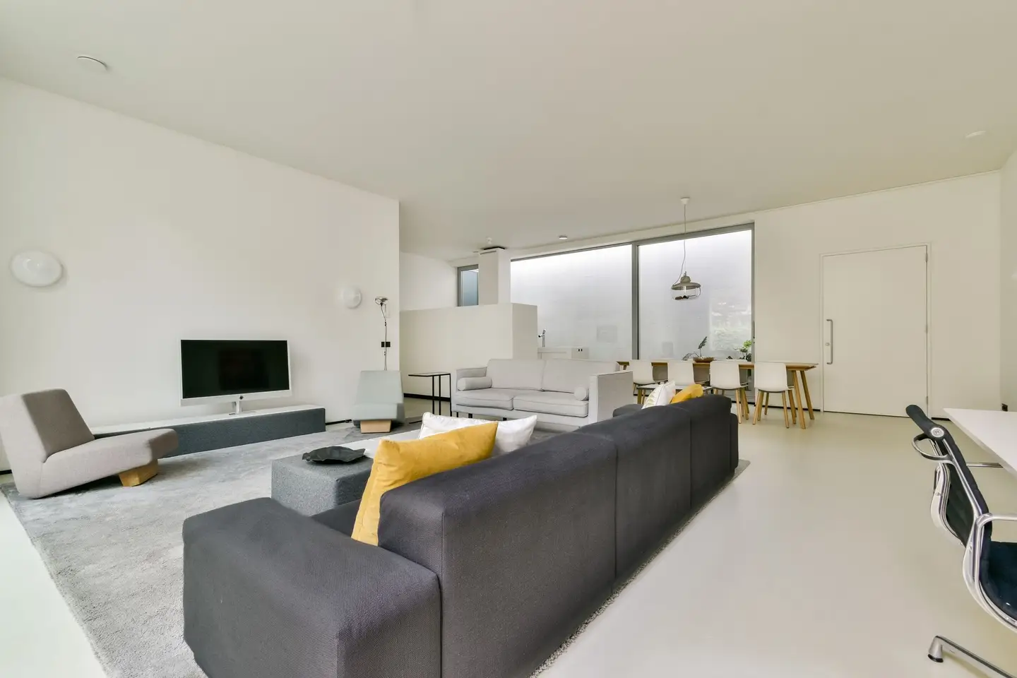 Foto #2 Appartement Valkenburgerstraat Amsterdam