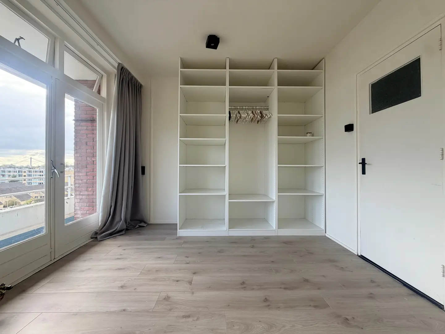 Foto #16 Appartement Marco Pololaan Utrecht