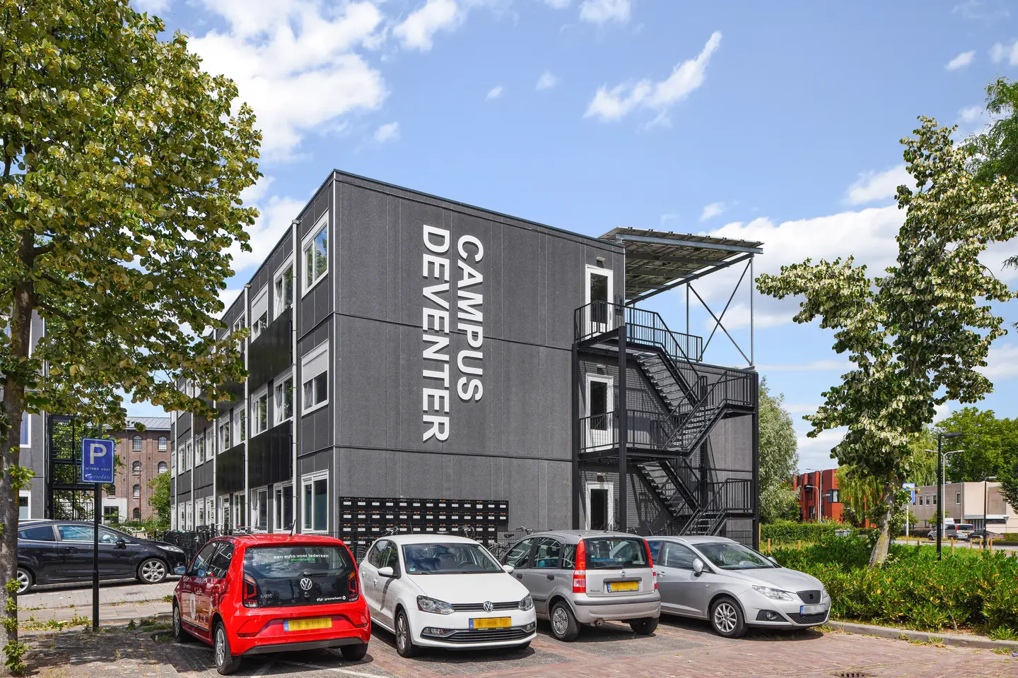 Foto #1 Studio G.J. Leonard Ankersmitlaan Deventer