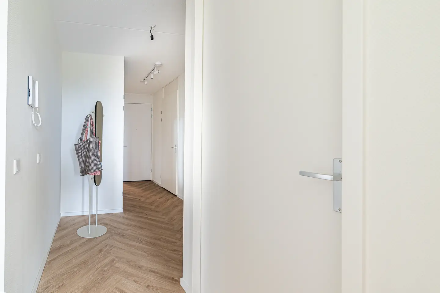 Foto #18 Appartement Mahoniehout Zaandam