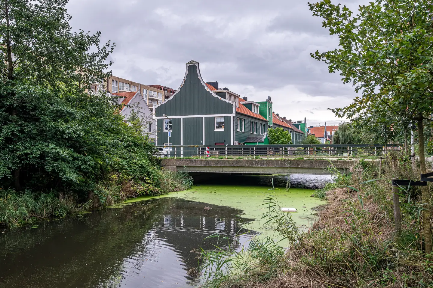 Foto #31 Appartement Mahoniehout Zaandam