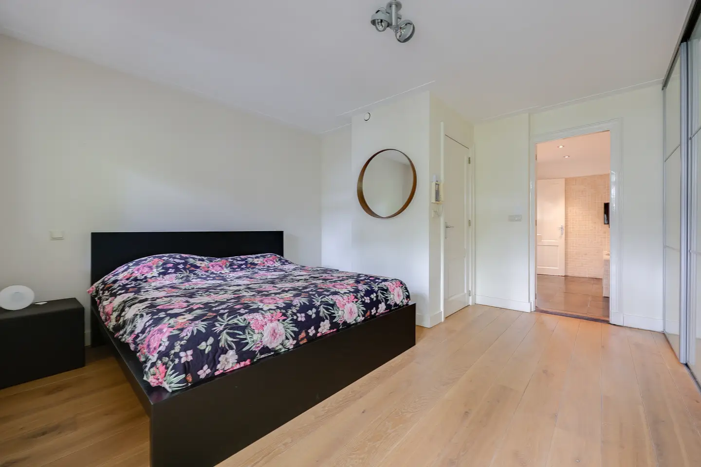 Foto #35 Appartement Brederodestraat Amsterdam