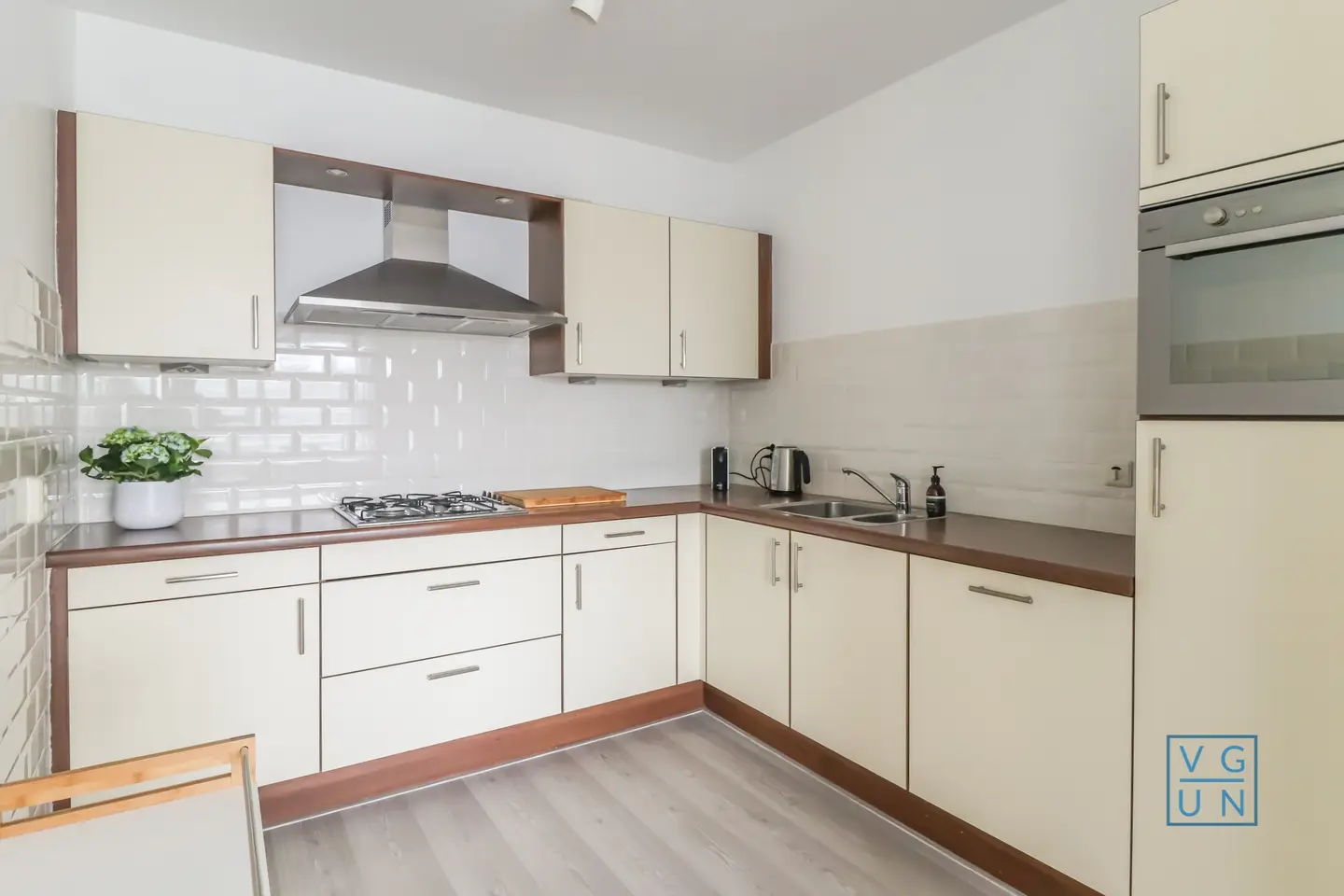 Foto #2 Appartement Zuidplein Rotterdam