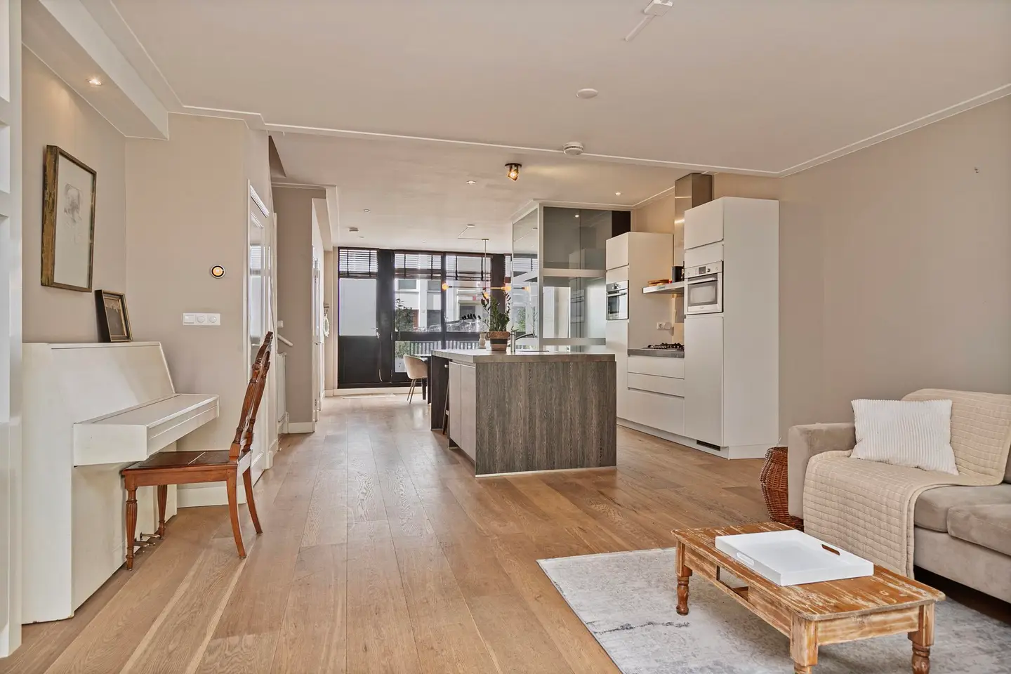 Foto #1 Huurwoning Jacob van Lennepstraat Amsterdam
