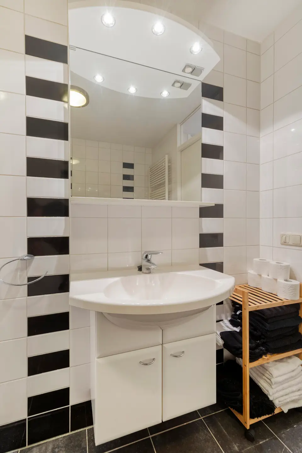 Foto #20 Appartement Hoofdweg Nieuw-Vennep