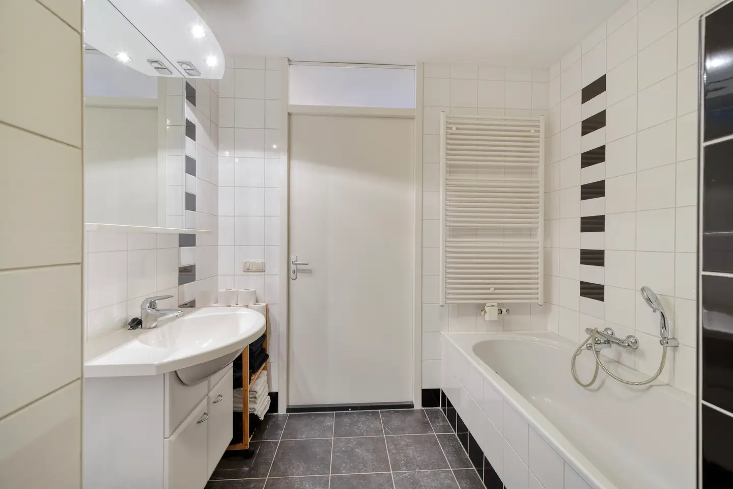 Foto #21 Appartement Hoofdweg Nieuw-Vennep