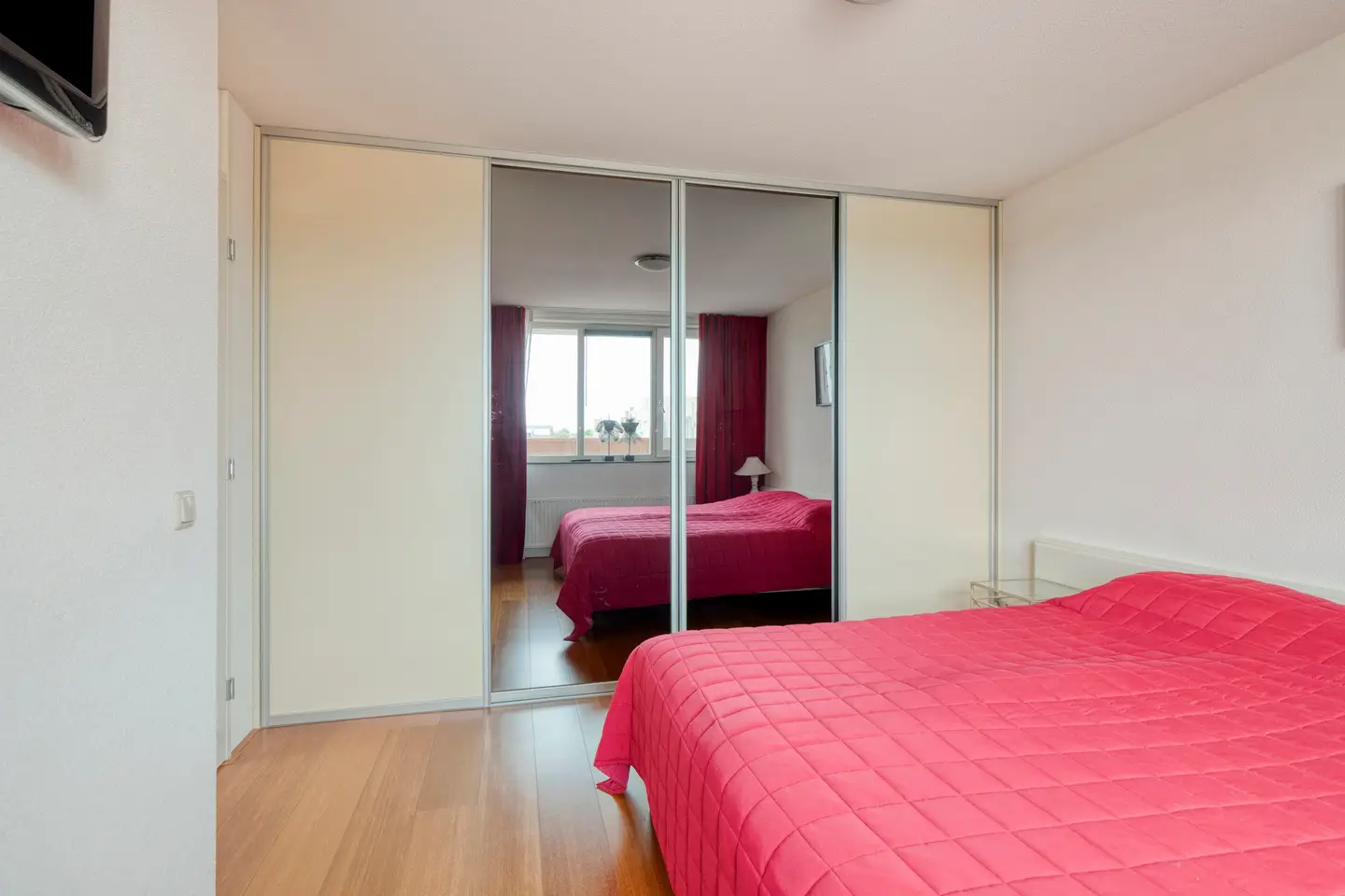 Foto #16 Appartement Hoofdweg Nieuw-Vennep