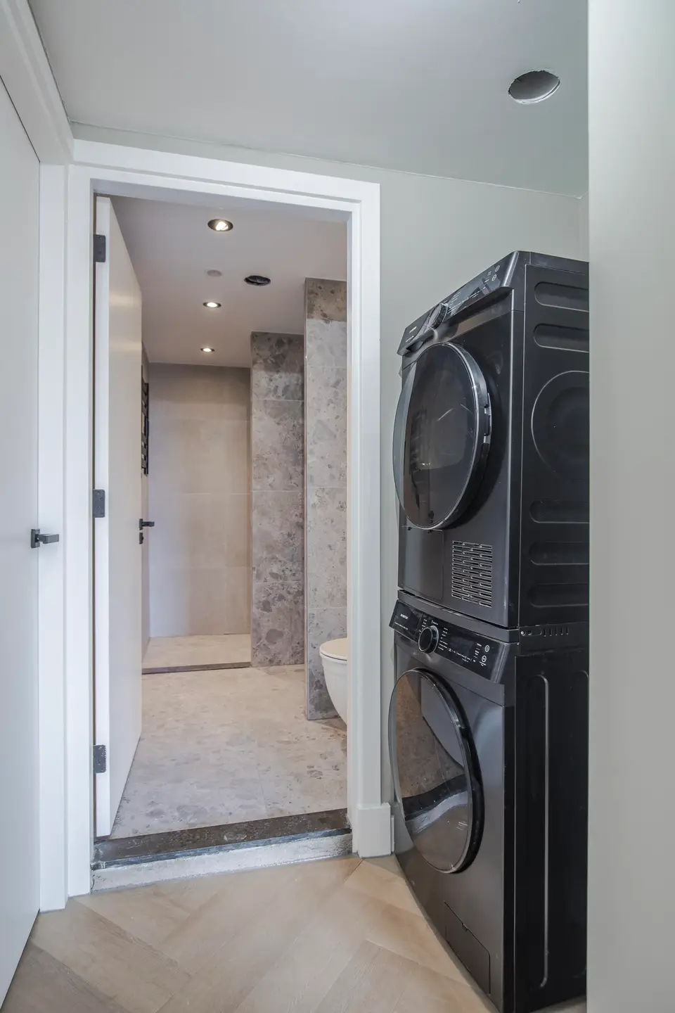 Foto #15 Appartement Stationsplein Arnhem