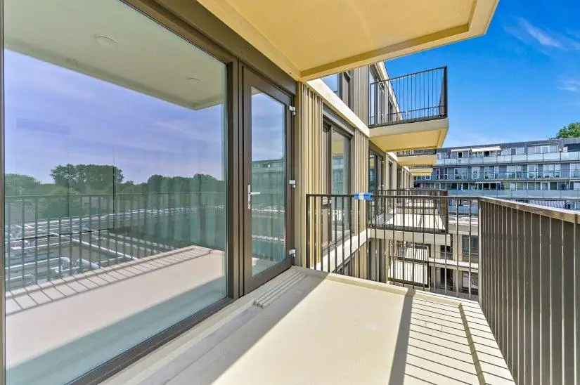 Foto #8 Huurwoning Kruisnetlaan Hoogvliet Rotterdam