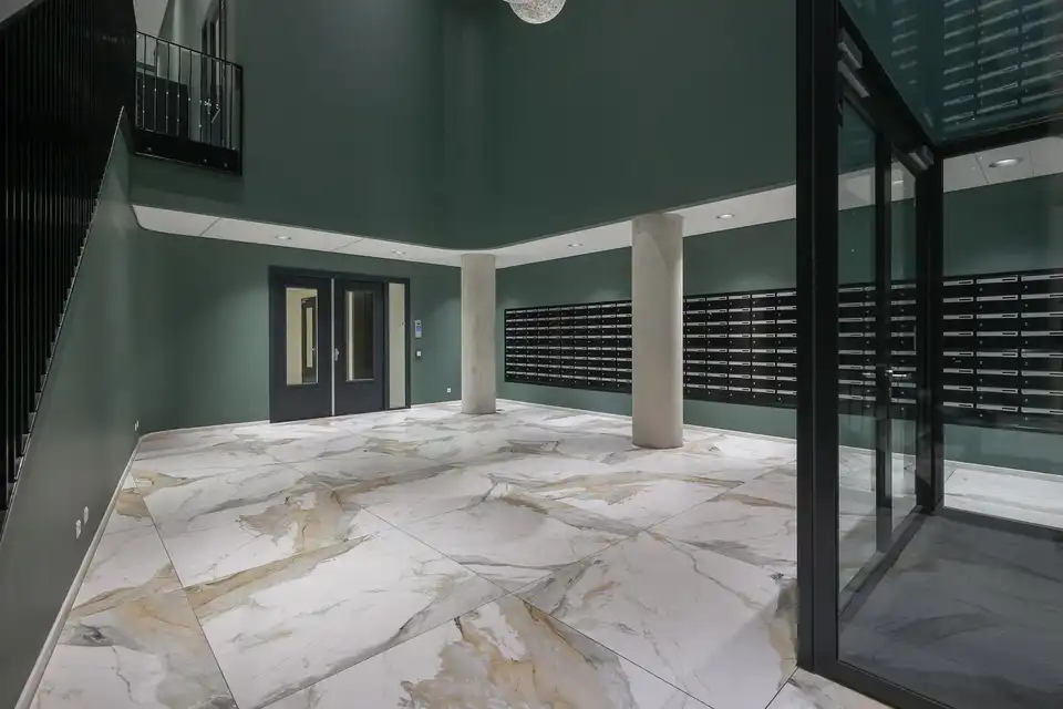 Foto #1 Appartement Bijlmerplein Amsterdam