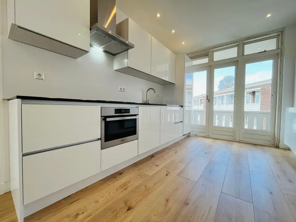 Foto #5 Appartement Veenendaalkade Den Haag