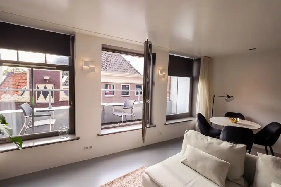 Foto #2 Appartement Warmoesstraat Amsterdam