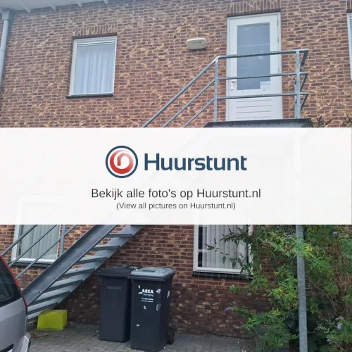 Woning aan de Kruizemunt te Klazienaveen