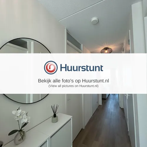 Woning aan de Pampuskade te Rotterdam