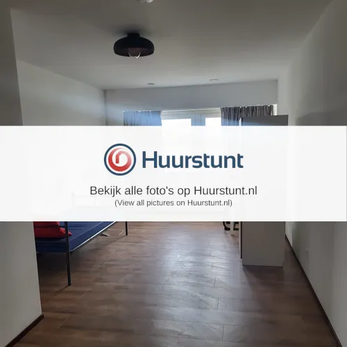 Woning aan de Duivendrechtsekade te Amsterdam