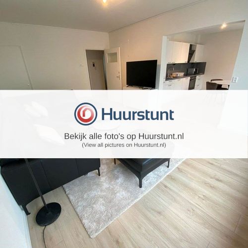 Woning aan de Mr. F.A. van Hallweg te Amstelveen