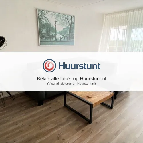 Woning aan de Loenermark te Amsterdam